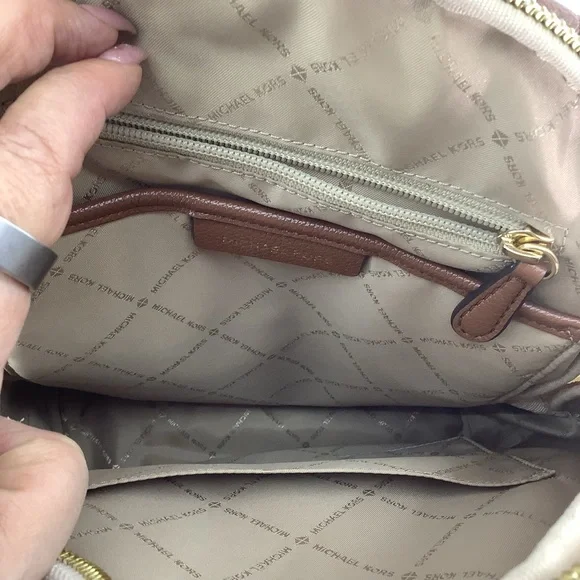 Michael Kors Cactus Print Backpack limited addition  display picture 3